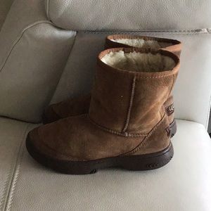 UGG Brown Kids Rain Boots